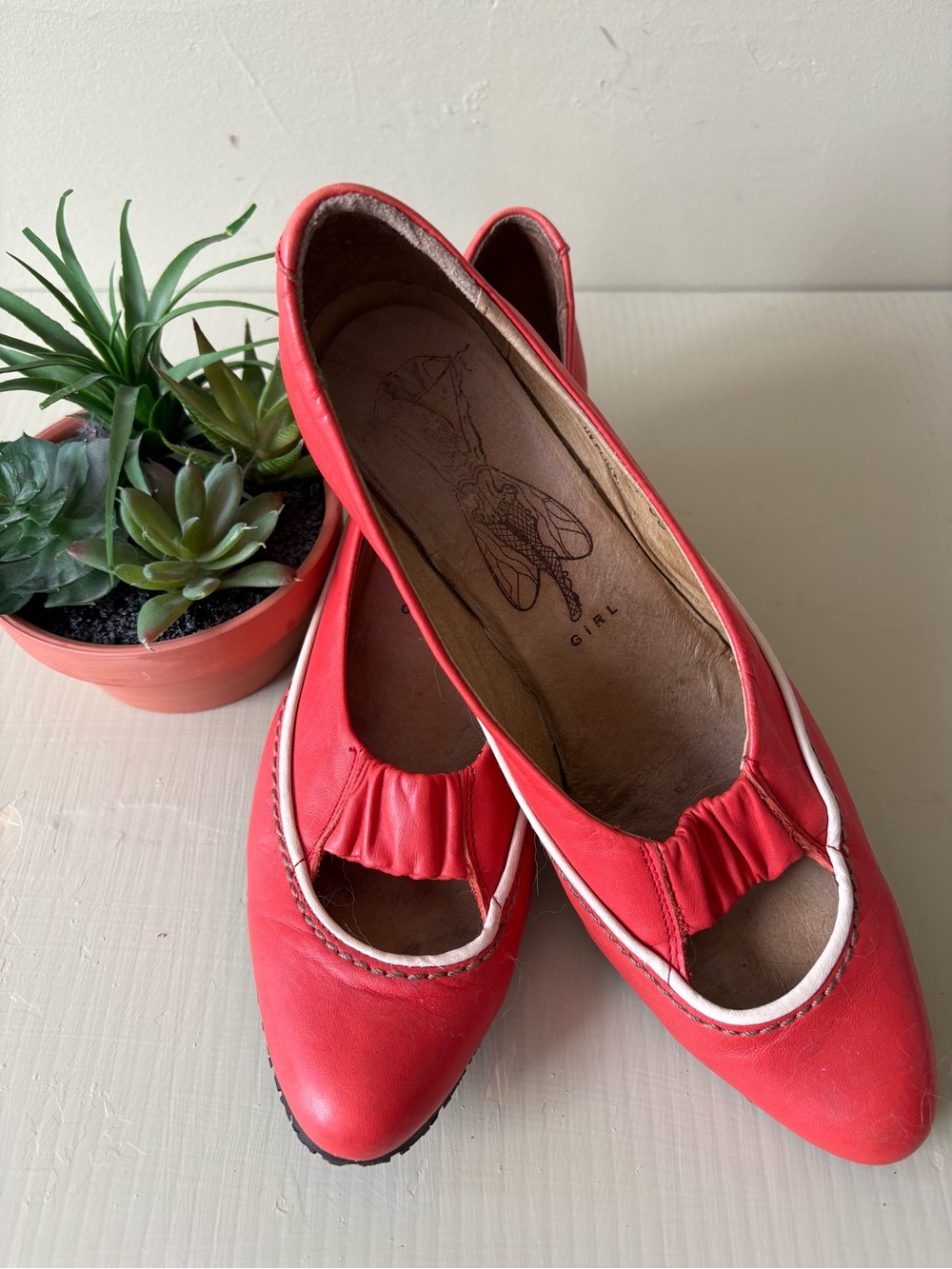 Fly girl vintage Women's Red Orange Heels sz39